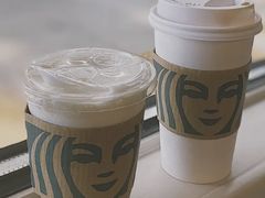 大溪地棉云冷萃-星巴克(广州南站A18检票口楼上)