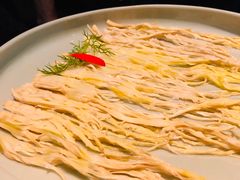 峨眉山龙须笋-大隐·成都火锅Bistro(合生麒麟新天地店)