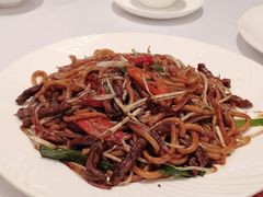 黑椒牛柳炒乌冬-海都六福酒家(世博广场店)