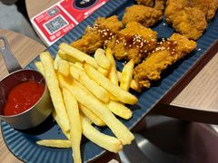 -必胜客(上海华谊新所店)