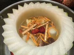 -得意咚瓜·顺德鱼生·冬瓜火锅(深圳首店)