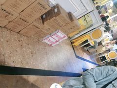 -爱客得牛排海鲜烤肉·火锅自助(春熙路黑金好店)