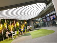 -上海市徐汇区行政服务中心-停车场