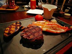-恰餐厅及酒吧 CHAR Bar & Grill (北京丽都皇冠假日店)
