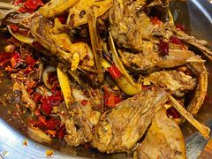 主打的干锅鸭头-安诚居干锅鸭头(八角店)