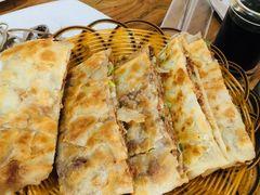 -溢心园香河肉饼总店