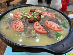 -乡土特色.冷锅鱼.牦牛肉汤锅