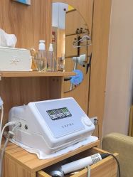 -侗秀养发•头疗