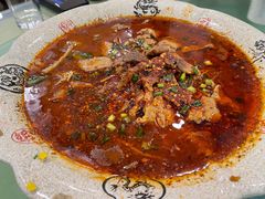 水煮肉片-垚垚酒店·餐饮部
