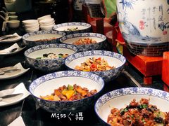 -OPEN開全日自助餐厅·西餐·海鲜(佛山希尔顿酒店)