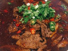 -犇逸·乐山跷脚牛肉·四川现炒(览海店)
