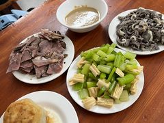 -宝瑞门钉肉饼店