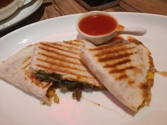 -玛格萝妮(汇智国际商业中心店)