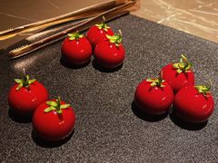 -海派悦庭·海胆烧麦·新融合菜(凯德广场店)