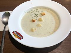 -拉亚汉堡经典餐厅(商城路店)