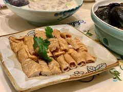 -沙龙酒家