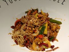 小脸大碗牛蛙干拌面-友达面馆(广州总店)