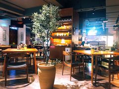 大堂-JINNS锦时 steak&pizza(浸信会礼拜堂旧址店)