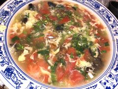 便宜大碗番茄鸡蛋汤-赵记煎饼卷大葱(东岳店)