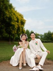 -至臻微拉婚纱摄影