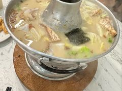 -Whampoa Keng Fish Head Steamboat @ Balestier