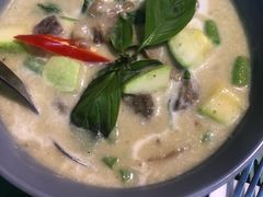 中部绿咖喱鸡肉-帕蓝·暹罗料理(曲阳店)