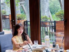 -黔蘑菇四季餐厅(观山湖店)