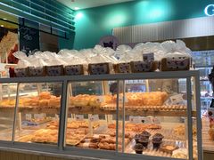 面包甜点陈列柜-格瑞思动物奶油生日蛋糕(园区永旺店)