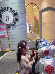 -奈尔宝·儿童乐园·亲子餐厅(华采天地店)