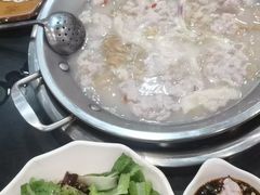 -老来福·非遗酸汤兔(凯旋路店)