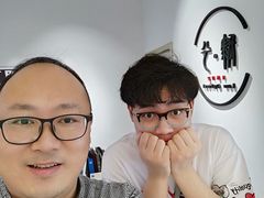 -肆兮眼镜·蔡司·徕卡战略合作店(大坪店)