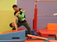 -小小运动馆(浦江店)