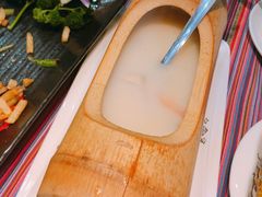 竹筒山珍汤-香巴拉云南餐厅(华莱坞店)