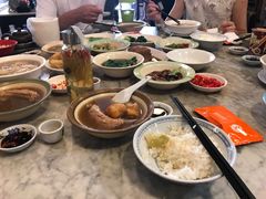 -黄亚细肉骨茶(仰光路店)