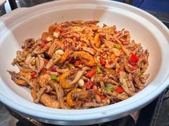 -金马门国际美食百汇(珞喻路店)