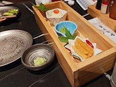 -山川小町·极番烧肉(新地假日广场店)