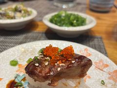 红酒鹅肝寿司-左舞日本料理