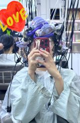 -首脑美发沙龙