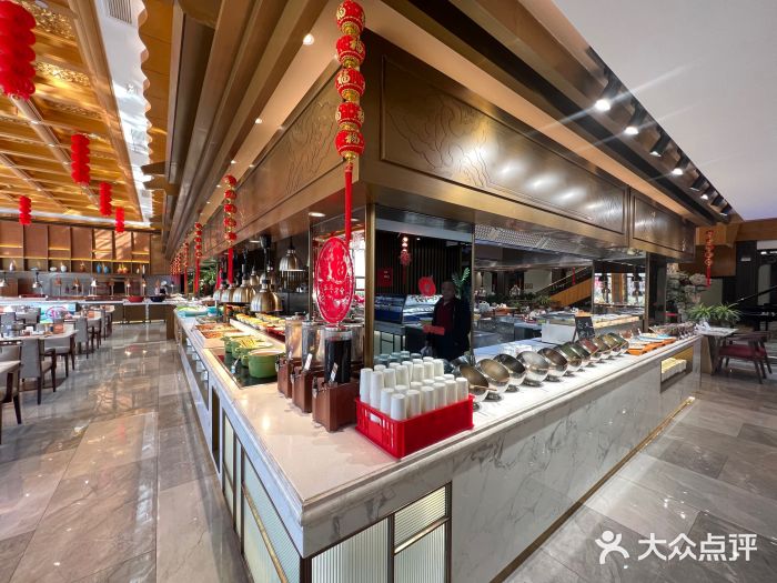 舜耕山庄四时万和自助餐厅自助取餐区图片