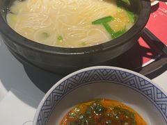 -妈妈故事米线(市府恒隆店)