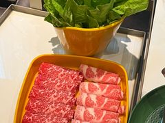 雪花肥牛-润园四季椰子鸡火锅(卓越INTOWN店)