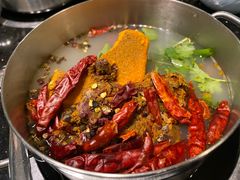 -锅季·捞王旗下小火锅(虹桥火车站店)