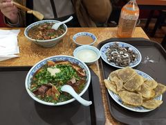 -门框胡同百年卤煮(新街口店)