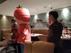 -海底捞火锅鲜切牛肉主题店(长寿路店)