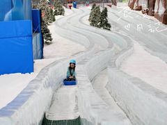 -长沙湘江冰雪世界