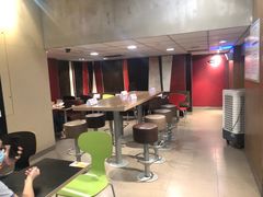 -麦当劳(番禺信联大厦店)