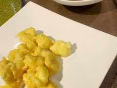 沙律明虾球-东方明珠老上海8号餐厅