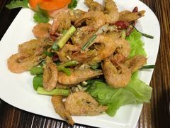 -亚忠小吃店(曾厝垵店)