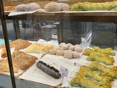 -奈雪的茶(湖滨银泰in77C区PRO店)