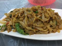 肉丝炒粉-覃记海鲜美食餐厅